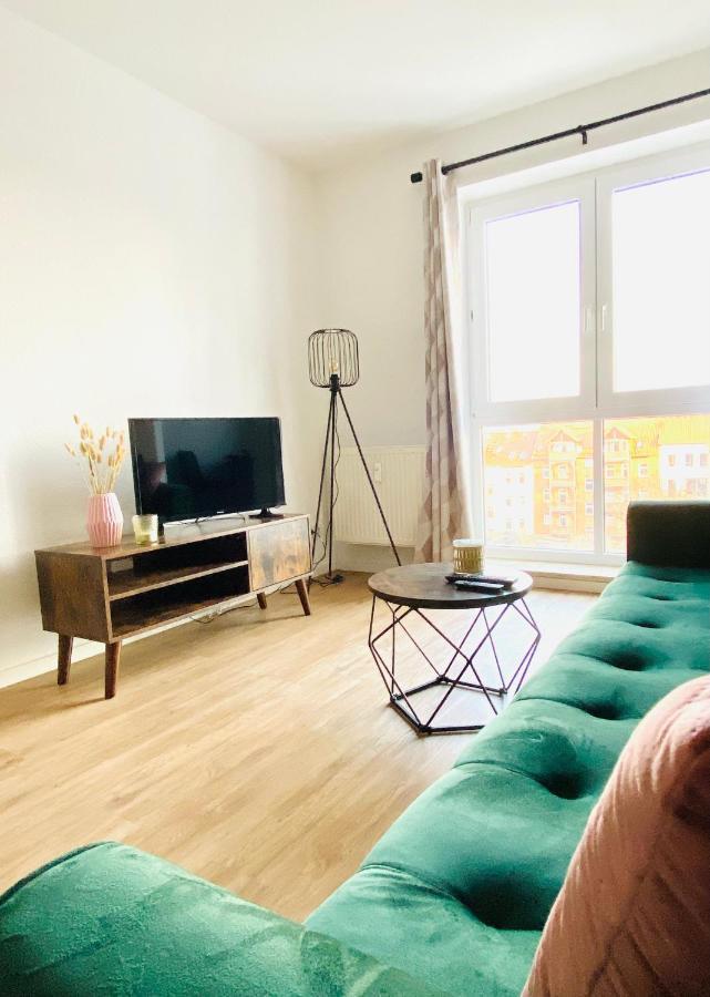 Gemuetliches Studio - Elias- Mit Kueche, Wlan, Smart-Tv & Panoramablick In Citynaehe Erfurt Exterior photo